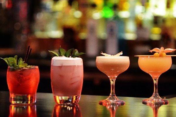 Cách pha cocktail đơn giản: nguyên tắc nền tảng để vào việc nhanh