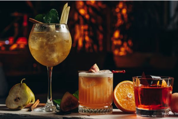 Cách pha cocktail đơn giản: chọn nguyên liệu, an toàn và xử lý lỗi