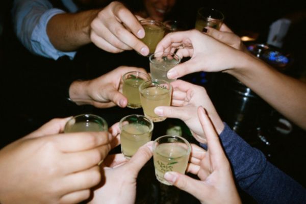 Phân loại tình trạng dùng rượu theo kế hoạch điều chỉnh và nguyên tắc an toàn