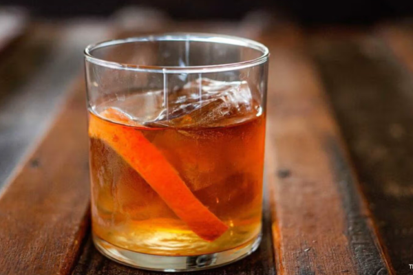 Pha cocktail tại nhà 