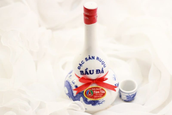 Rượu miền Trung - Rượu Bầu Đá 