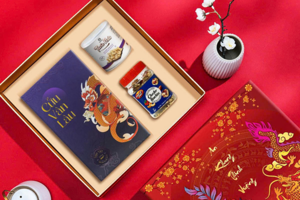 Hộp rượu kèm hạt dinh dưỡng