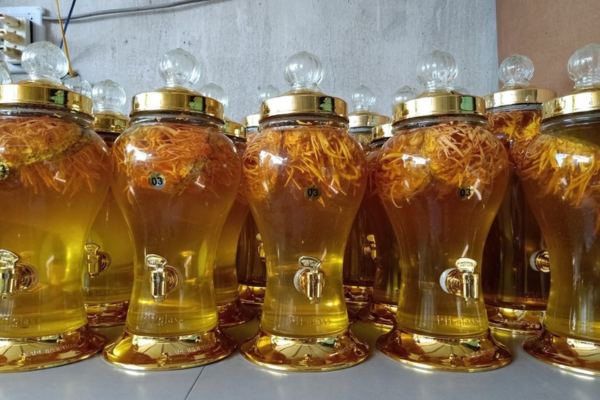 Các loại bình thủy tinh ngâm rượu phổ biến hiện nay
