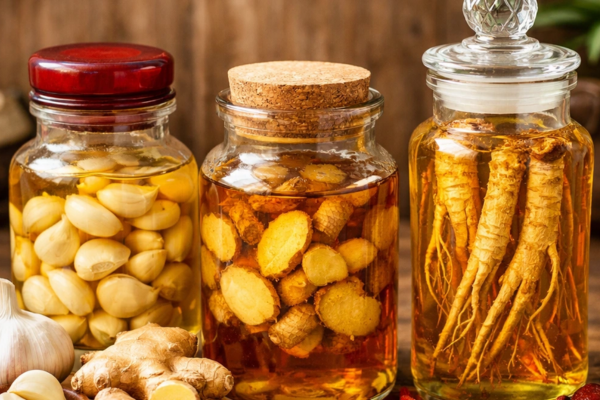 Sơ chế nguyên liệu đúng cách giúp loại bỏ tạp chất và hạn chế nguy cơ ảnh hưởng